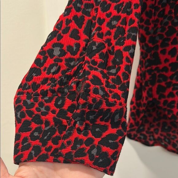 Zadig & Voltaire Black and Red Leopard Print V-Neck Blouse, Size Medium - Picture 5 of 10